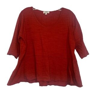 Umgee Women’s M Burnt Orange Raw Edge Top Casual 3/4 Sleeve Relaxed Scoop Neck